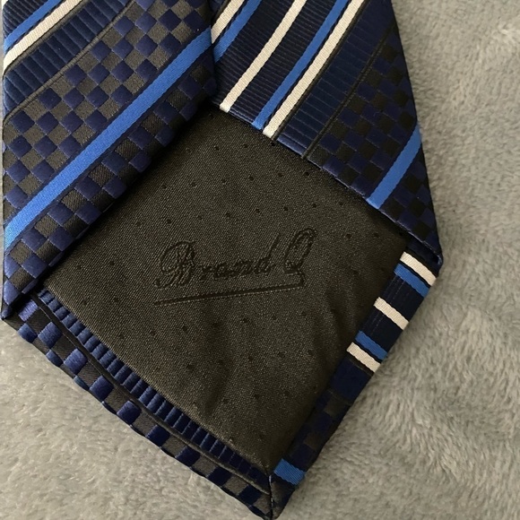 Men’s Tie 100% Micro-Fiber Brand Q - Picture 4 of 7